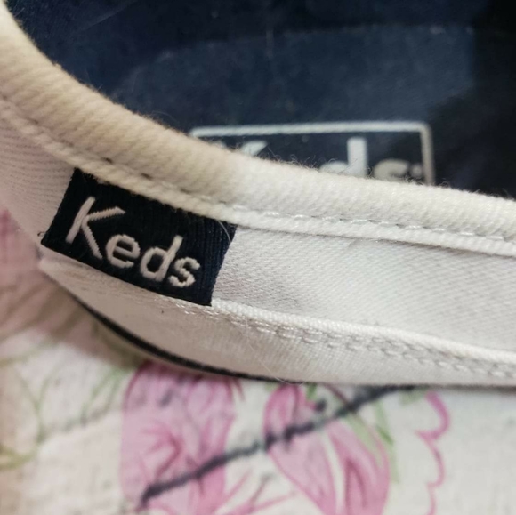 Keds White Lowtop Sneakers - Picture 5 of 6